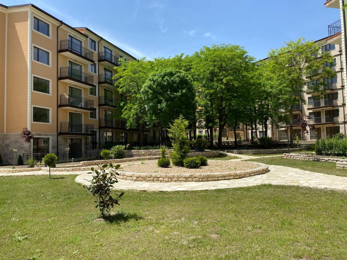 Ramay Apart-Complex Apartment Saints Constantine and Helena Bagian luar foto